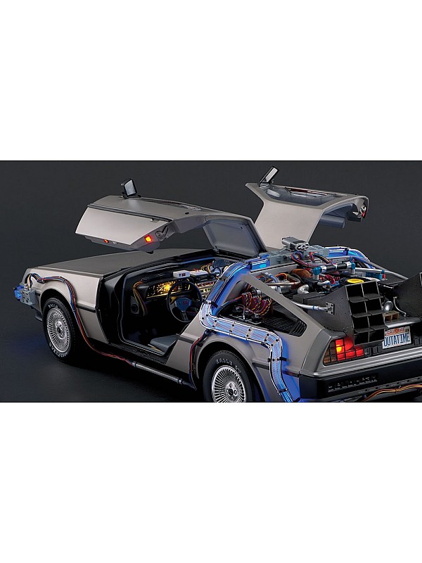 DeLorean T10